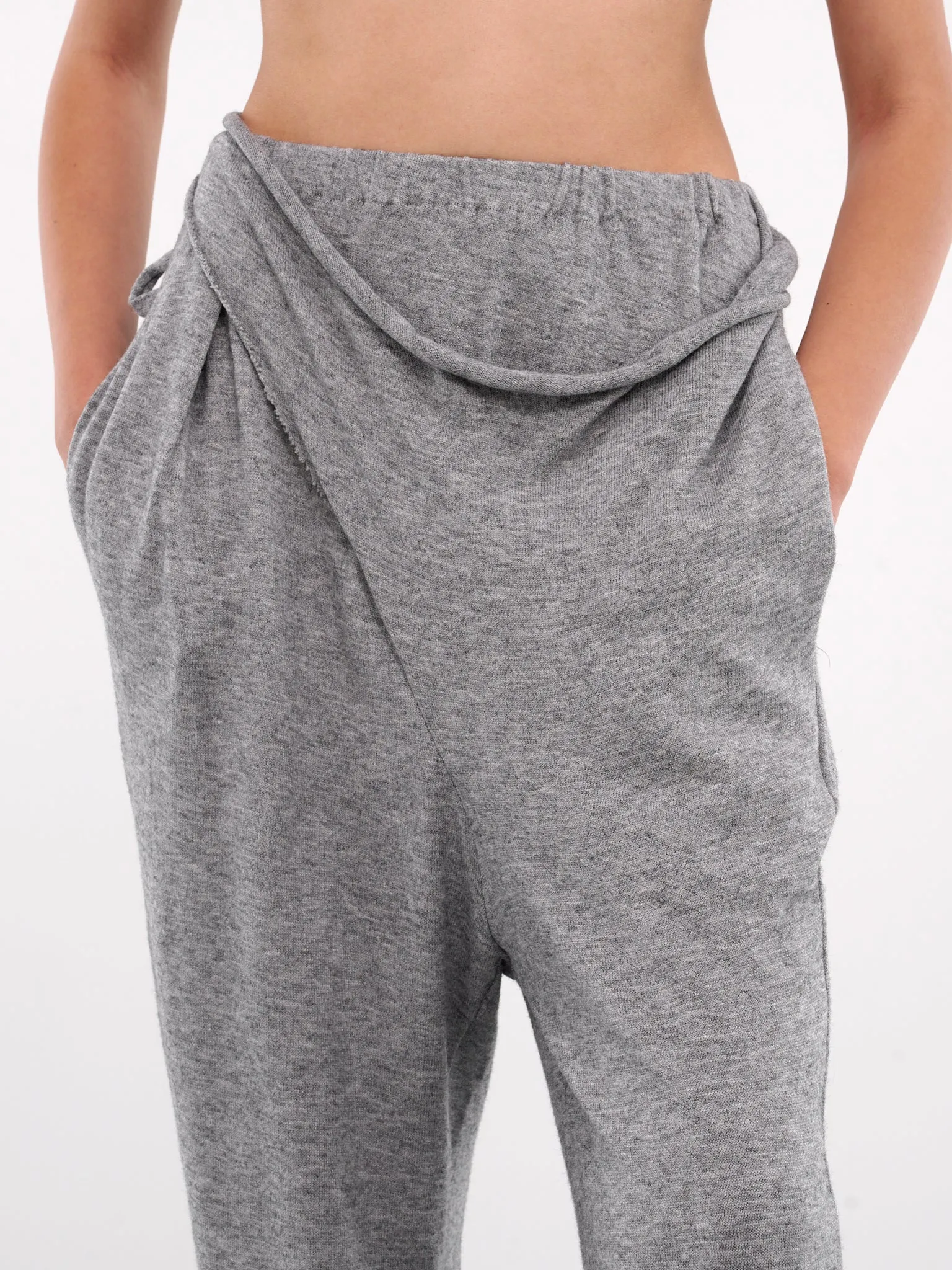 Asymmetric Strap Sweatpants (2204080211-GREY)