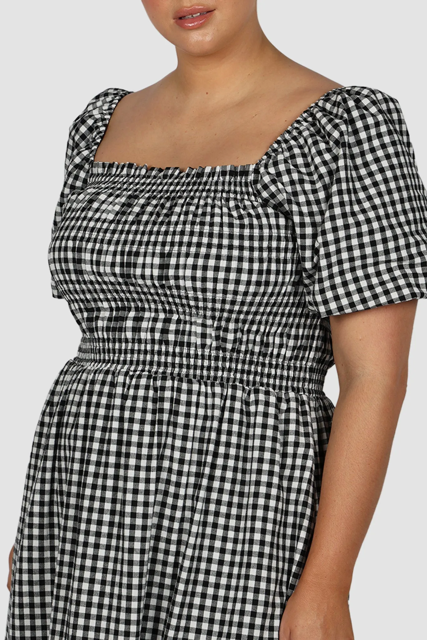 ISMAE MAXI DRESS B&W GINGHAM