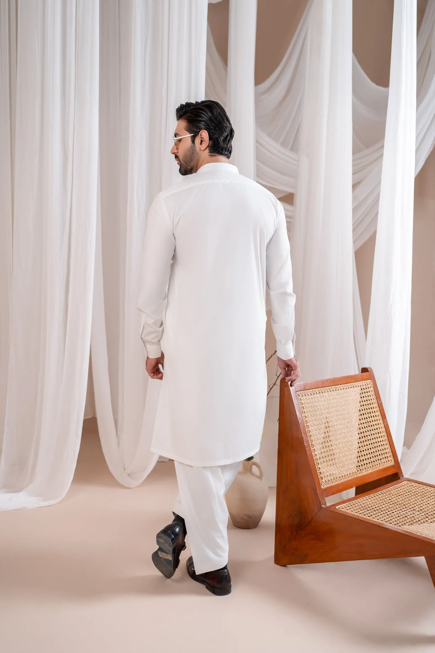 Off White Kurta Trouser/Shalwar - Men