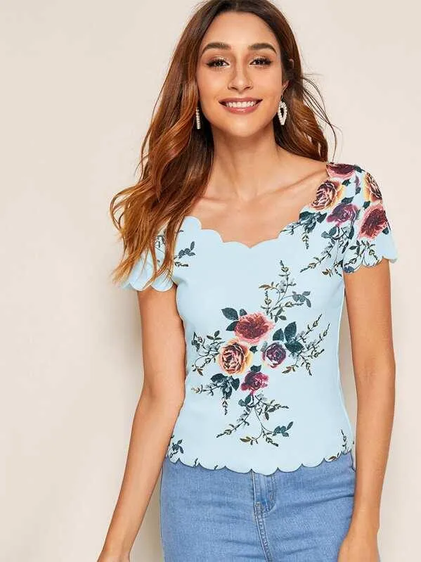 Scallop Trim Floral Print Form Fitted Top