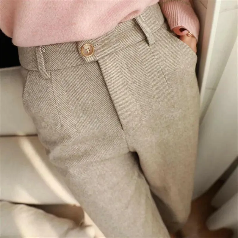 Tailored Fusion Pencil Pants: Sophisticated Style and Comfort